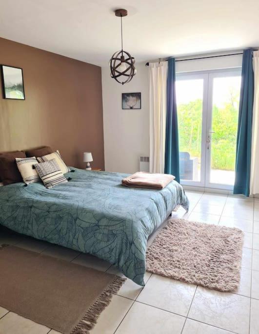 Gite De 70M² Avec Vue Sur Le Massif Du Pilat Clonas-sur-Vareze Exterior foto